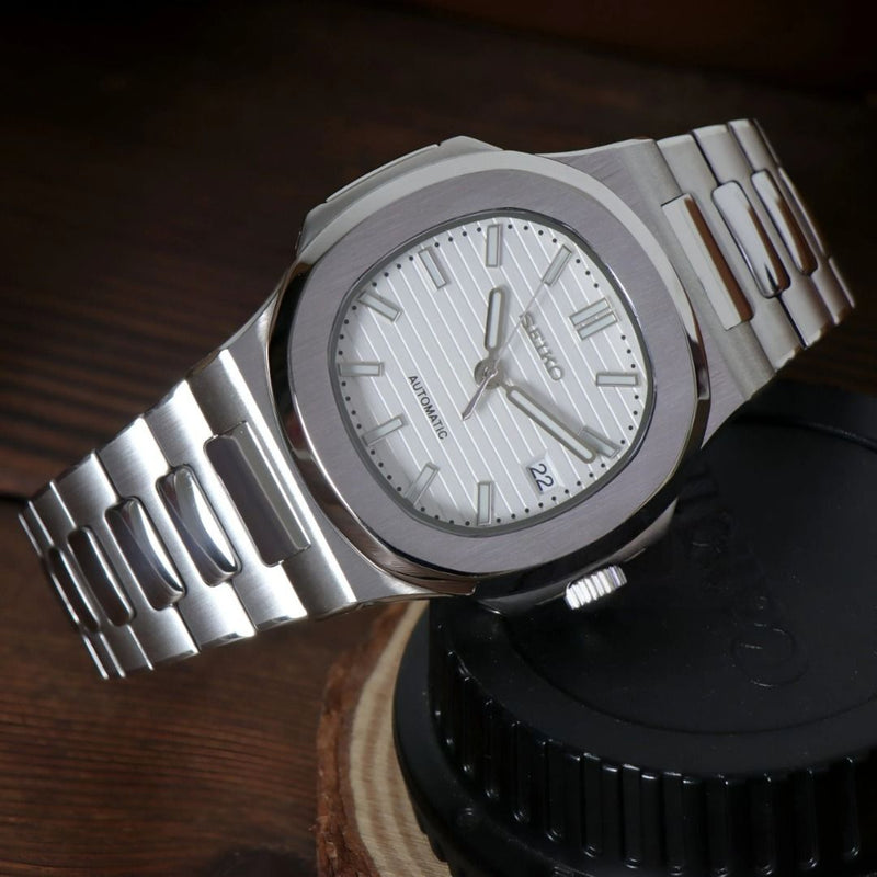 NAUTIKO ROYAL WHITE