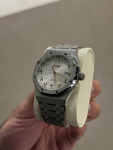 SeikoAka Frozen Eclipse Arabic